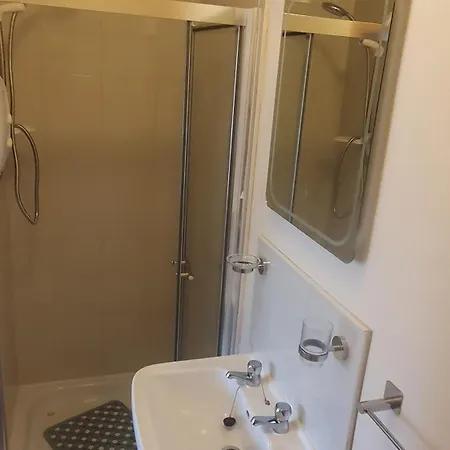 Heathervue Glanmire 3br Private House * קורק