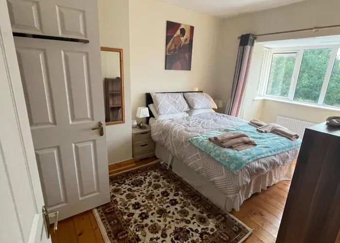 Heathervue Glanmire 3br Private House Holiday home